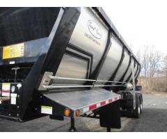 2026 TROUT RIVER LIVE BOTTOM TANDEM AXLE